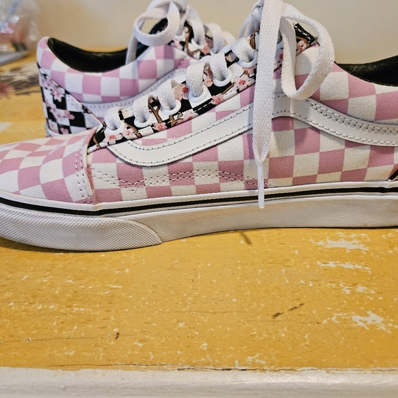 Vans EUC CUSTOMS Pink and White Checkered And Floral Sneakers WOMENS 9.5 - Picture 5 of 6